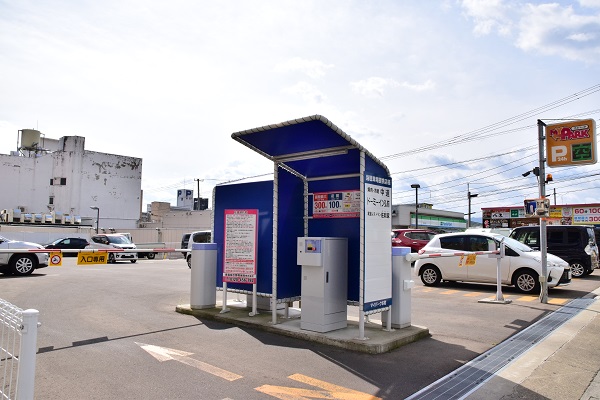 不動産開発営業スタッフ